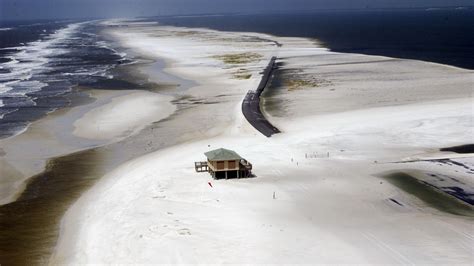 katrina s devastation still lingers on gulf coast