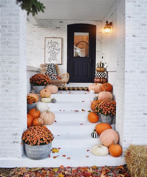 what s hot on pinterest simple and easy fall decor ideas