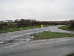 sands lane junction  martin dawes geograph britain  ireland