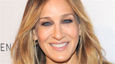 Sarah Jessica Parker Shares New Teaser For Upcoming Sex And The City Reboot