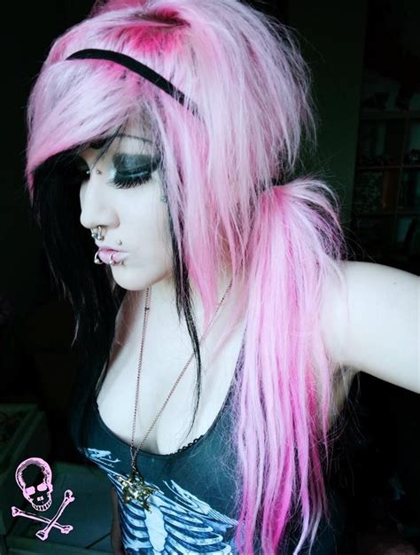 pink emo scene hair girl scene girl hair pink hair emo scene hair