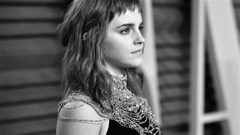 Emma Watson Black And White Wallpaper Emma Watson Age