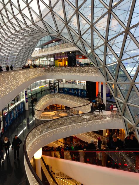 myzeil shopping mall frankfurt germany