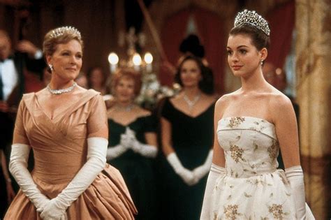 11 Early 2000s Prom Icons From Our Favorite Teen Movies And Tv Shows — Photos