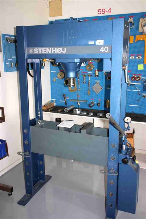 workshop press stenhoj  tons hand hydraulic press force  kn