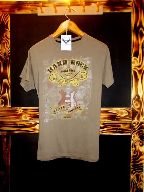 Afbundle Clothing Hard Rock Cafe London T Shirt Sold