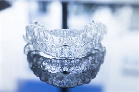 dos  donts    clean invisalign trays