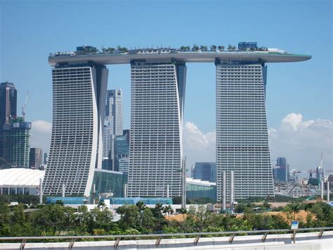 architecture trek  impeccable taste  lovely singapore