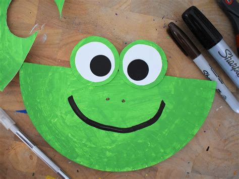 paper plate frog craft  kid
