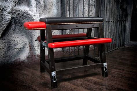 Pin Auf Bdsm Dungeon Furniture