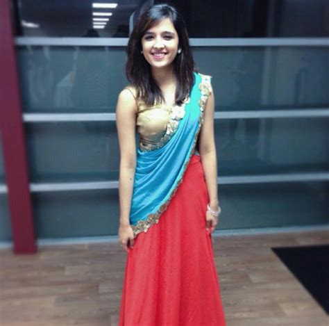 shirley setia hot photos and latest picture gallery