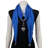 awesome   easy  add   outfit  scarves