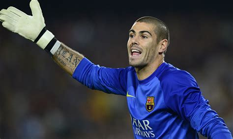 barcelonas victor valdes fans  chanting       late football  guardian
