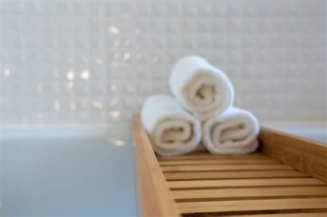 tips  turning  bathroom   relaxing spa  retreat broke