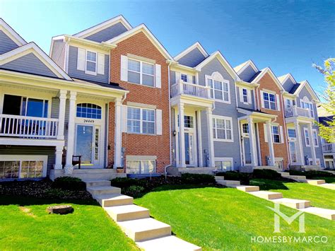 townhomes condos  sale  schaumburg il homes  marco