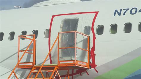 alaska airlines door blowout    door plug abccom
