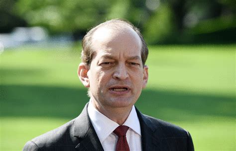 former us attorney alex acosta used poor judgment in epstein case but