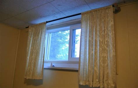 short window curtains curtains  extremely casual  simple   youll