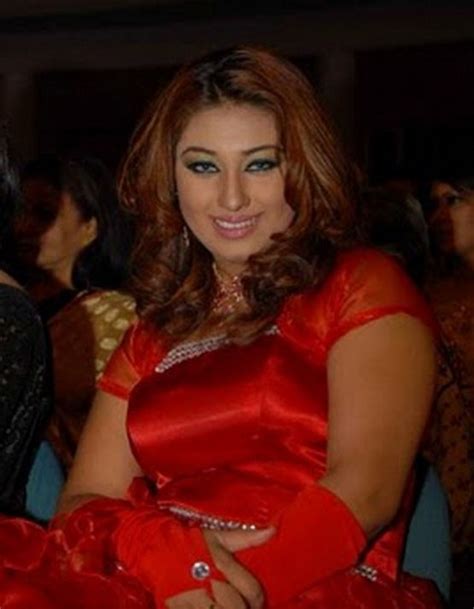 celebrity gossip bangladeshi actress apu biswas sexy