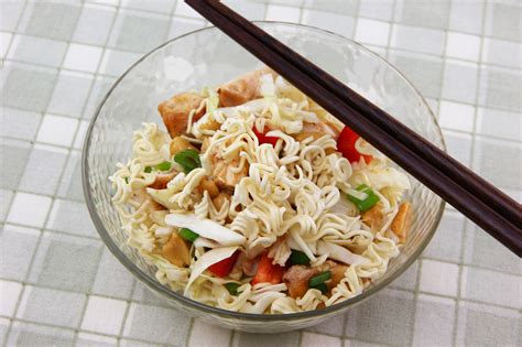 How To Make Chinese Chicken Salad With Ramen Noodles 9 Steps