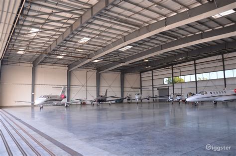 sq ft hangars superb facilities rent  location  giggster