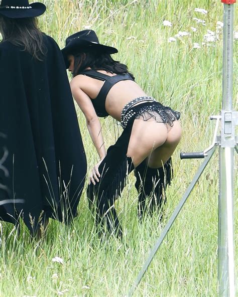 adriana lima and alessandra ambrosio hottest cowgirls ever thefappening