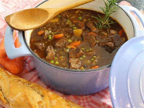 rezept fuer irish stew  kochen sie den herzhaften eintopf aus irland