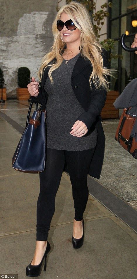 jessica simpson in talks for 4m deal with weight watchers daily mail online