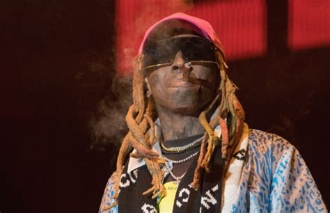 lil wayne performs don t cry on late show complex