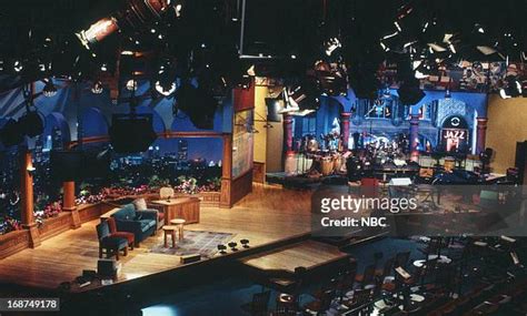 tonight show set   premium high res pictures getty images