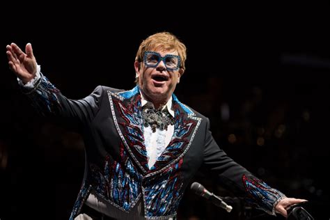 Elton Slams Censoring Of Rocketman S Lgbtq Scenes In