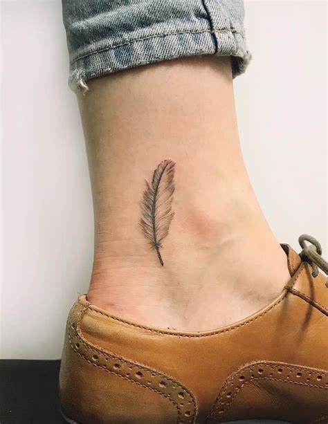 125 Feather Tattoo Ideas You Need To Try Now Wild Tattoo Art