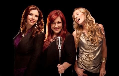 wilson phillips return  reality series front row features