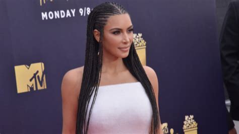Kim Kardashian Flaunts Glowing Neck Implants On Instagram Story Pretty 52