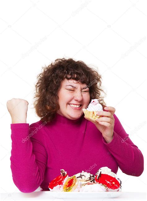 mujer gorda comiendo pasteles con placer — foto de stock © konstantynov 5182595