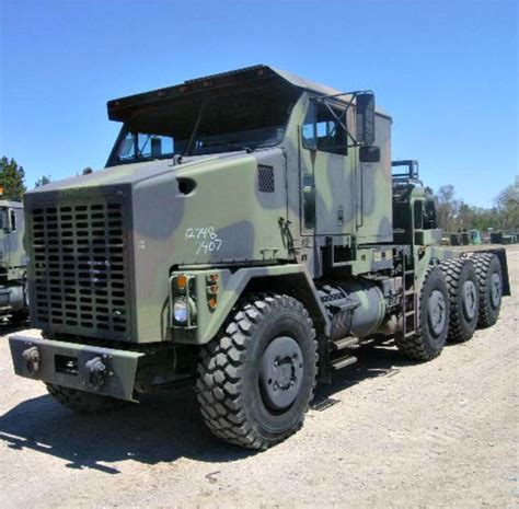 truck  transport  heavy stuff  oshkosh