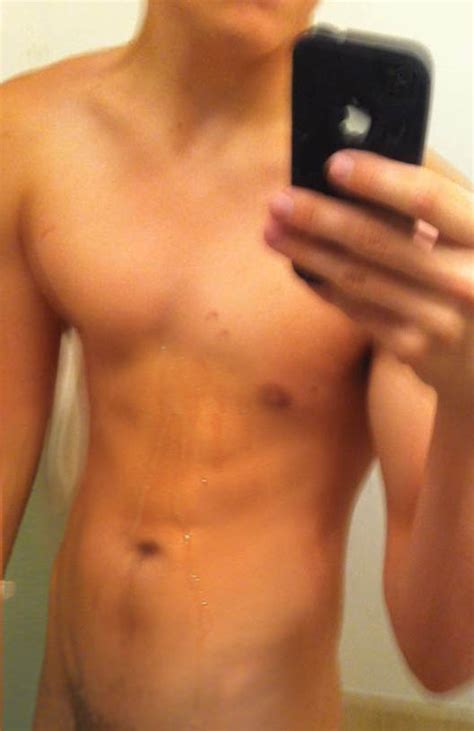 dylan sprouse nude