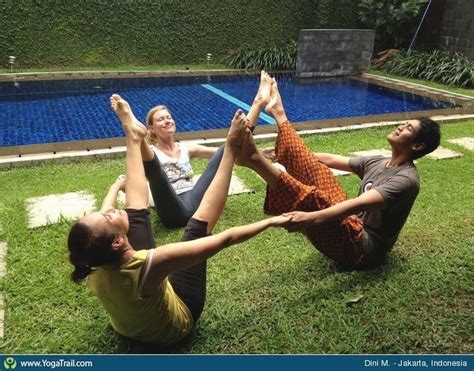 yoga anatomy  person yoga poses kripalu yoga partner yoga poses