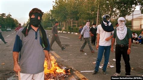 fearing punishment irans students turn   politics ba ng sda
