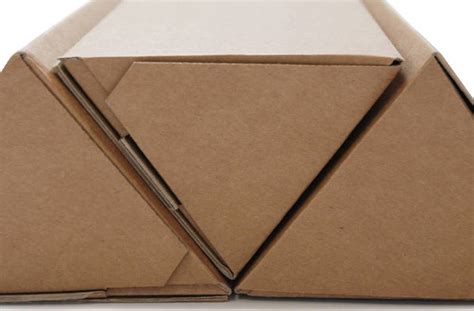 trend  triangular product packaging boxes thecustomboxescom