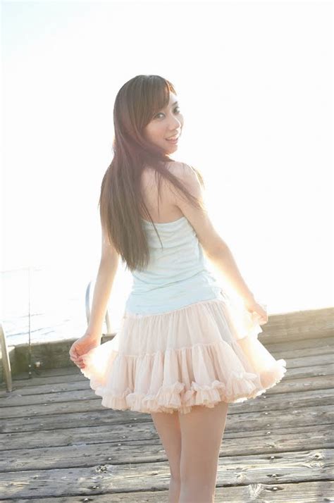 Yumi Kobayashi In Cute Fur Below Skirt ~ Iwouldgoouttonightbut