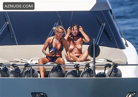 Francesca Pascale And Singer Paola Turci On Their Luxury
