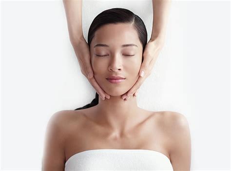 facial treatments body pregnancy spa clarins skin spa singapore