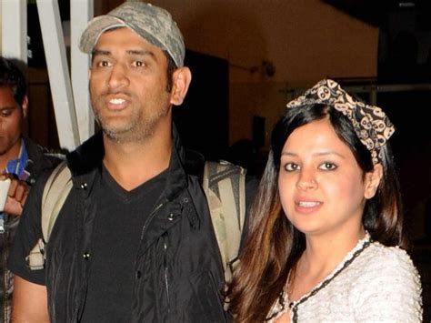ms dhoni s wife sakshi tweets first picture of daughter ziva world cup 2015 news