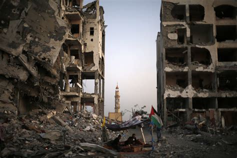 names panel  investigate war crimes  gaza israel slams