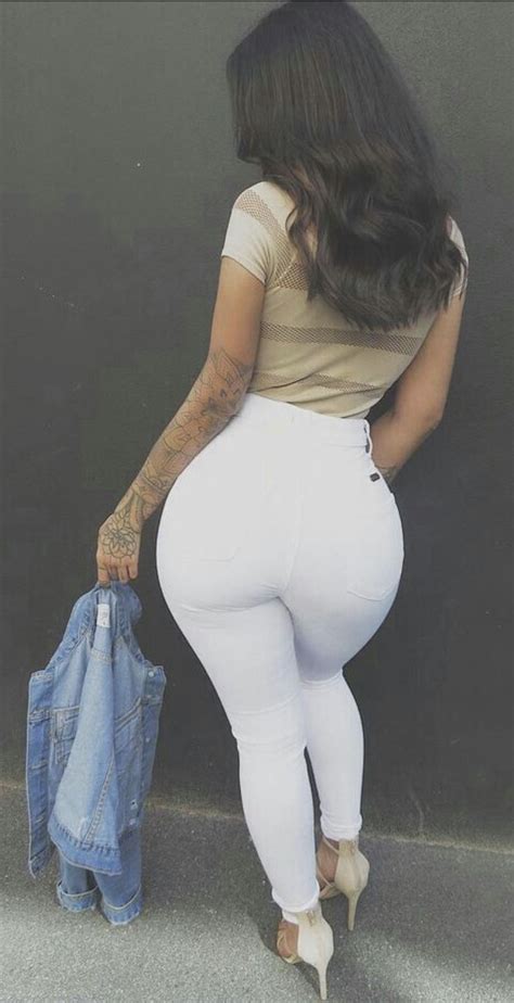 Pin On Curvy Jeans And Heels