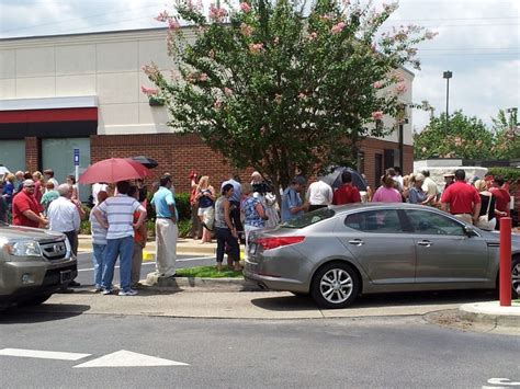 chick fil a counter protest same sex kiss day scheduled for tonight