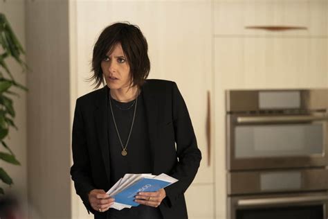 The L Word Generation Q Review Less Is More Season 1 Episode 2