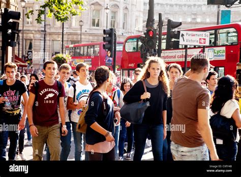 british people  london england  crowd  pedestrians crossing