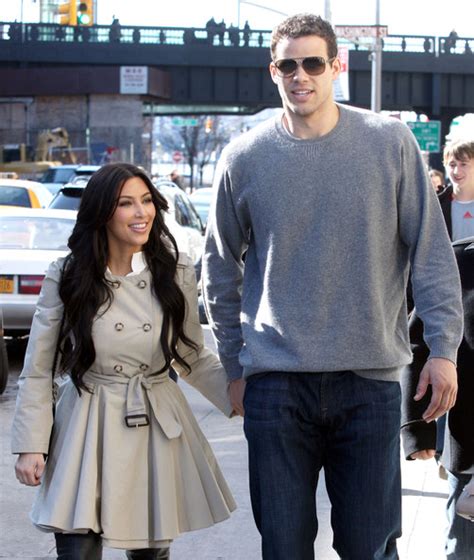 kim kardashian divorcing kris humphries and doesn t want to pay his